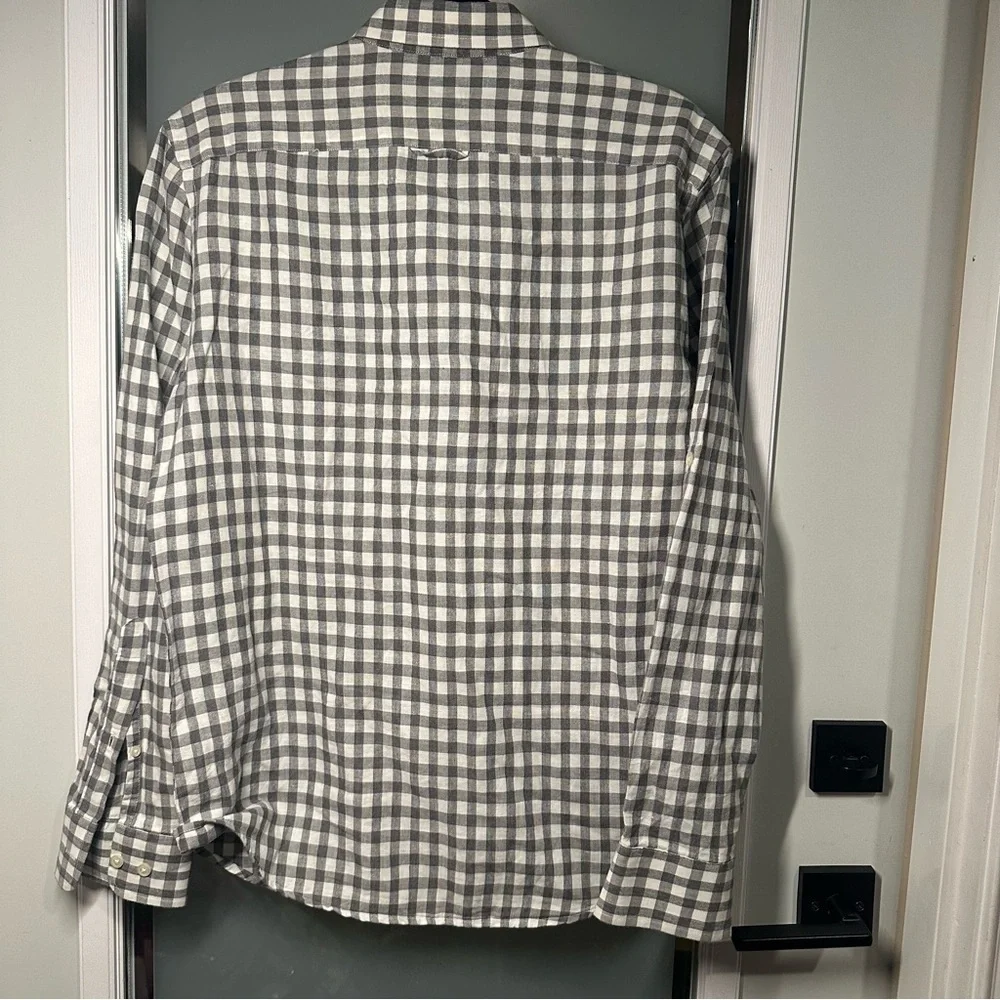 BANANA REPUBLIC Size S Standard Fit Linen Button Down Shirt